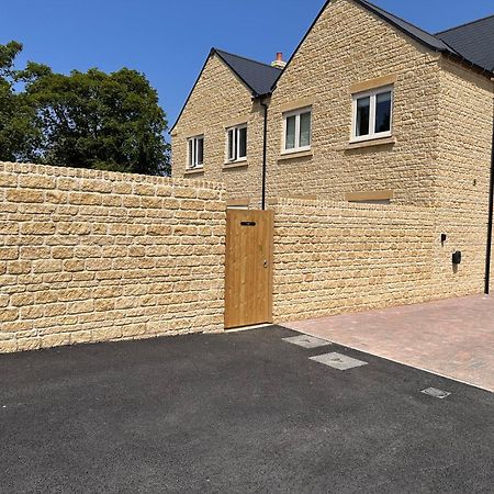 Fleming Cottage - Contemporary Cotswold Home Upper Rissington Eksteriør bilde